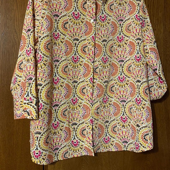 Allison Daley Blouse - Picture 2 of 4